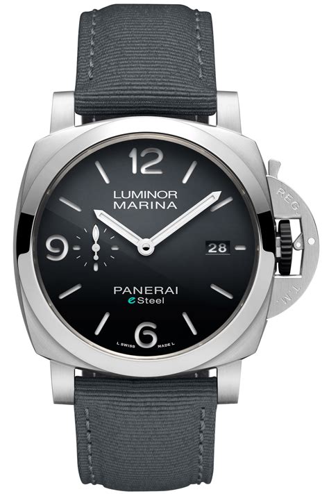 luminor panerai watch specifics